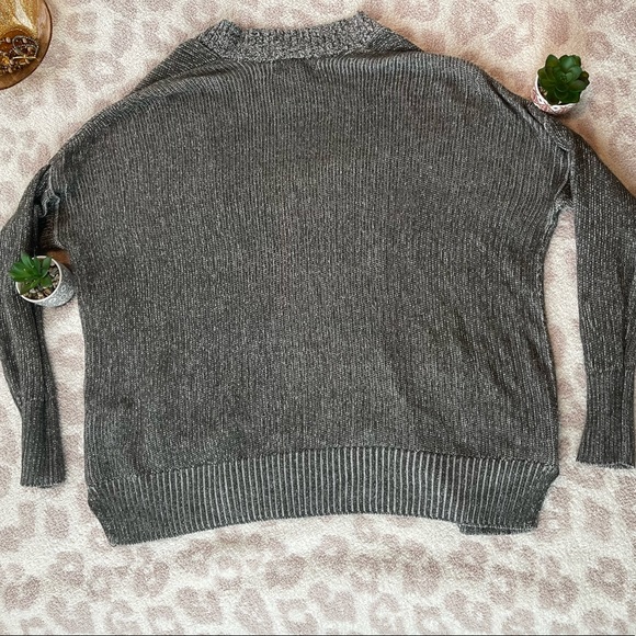 American Eagle Heather Gray Cardigan with Dropped Shoulders - Picture 2 of 7